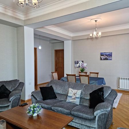 Mayden Family Apartment Baku Exterior photo